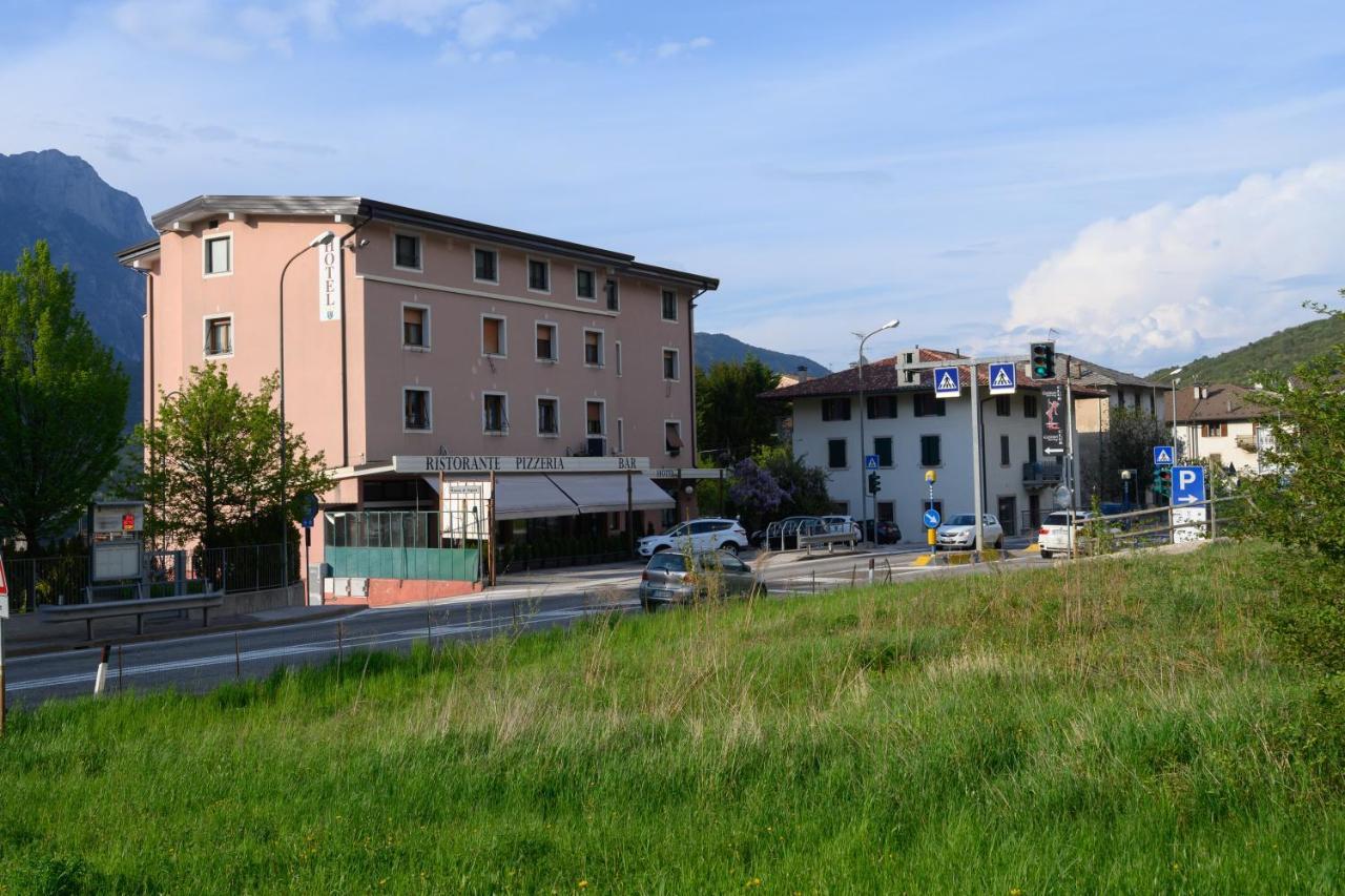 Almamed Hotel San Leonardo Vigolo Baselga Exterior foto